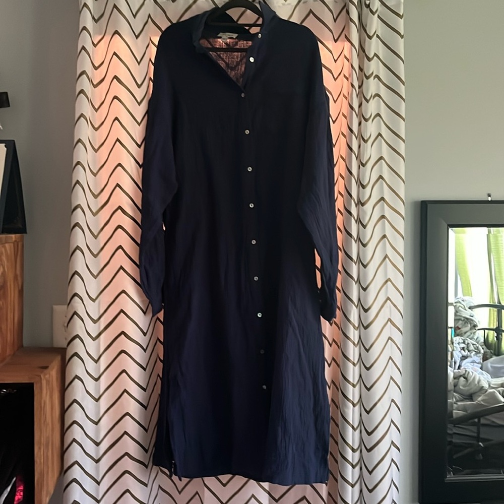 Lightweight bathing suit cover up